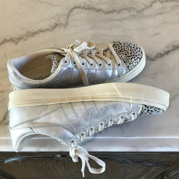 GOLA SILVER CHEETAH FUR SNEAKER - Picture 7 of 13